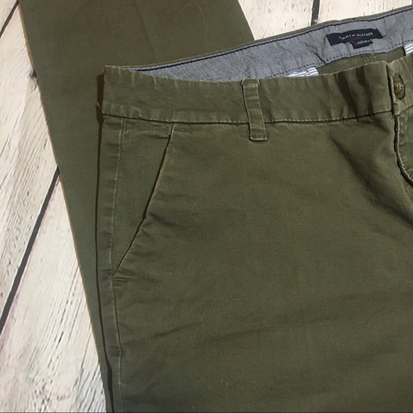 Tommy Hilfiger olive green straight leg brushed cotton pants - Picture 2 of 8